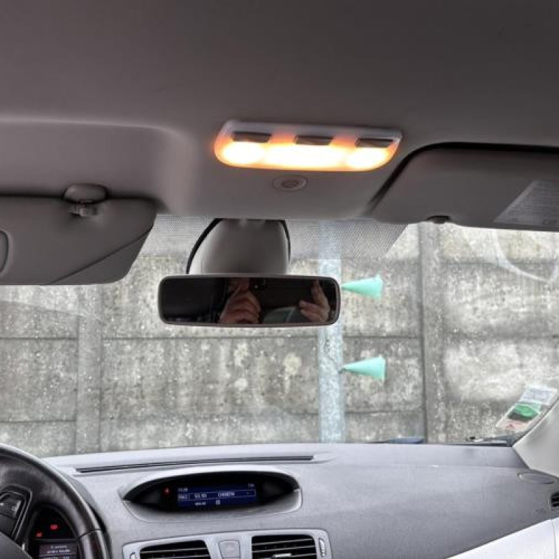 Antenne RENAULT MEGANE 3 Photo n°19