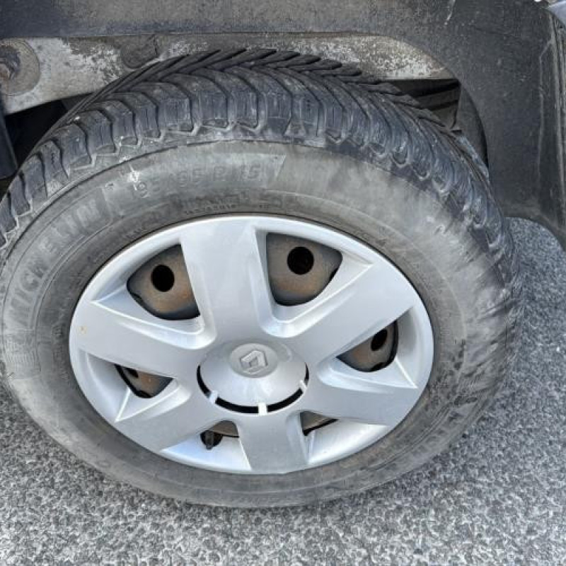 Feu arriere stop central RENAULT KANGOO 2 Photo n°19