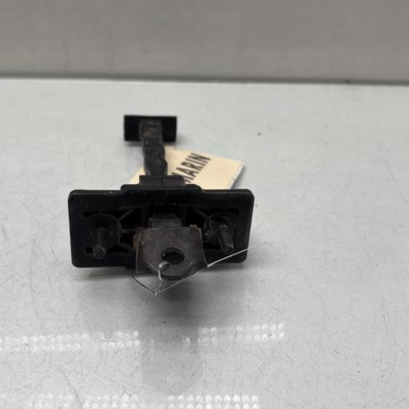 Arret de porte avant droit PEUGEOT 5008 2 Photo n°3