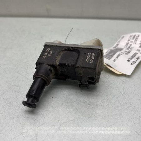 Actionneur verrou trappe d'essence PEUGEOT 5008 2 Photo n°1