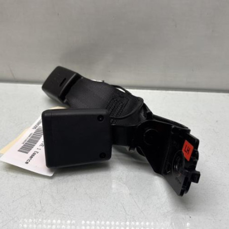 Attache ceinture arriere gauche KIA STONIC