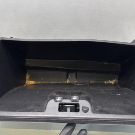 Boite a gants SUZUKI SWIFT 4