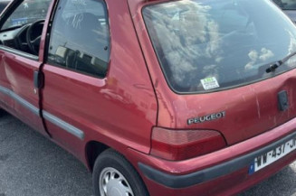 Aile avant droit PEUGEOT 106