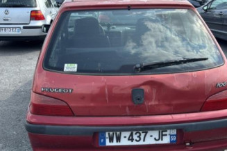 Aile avant droit PEUGEOT 106