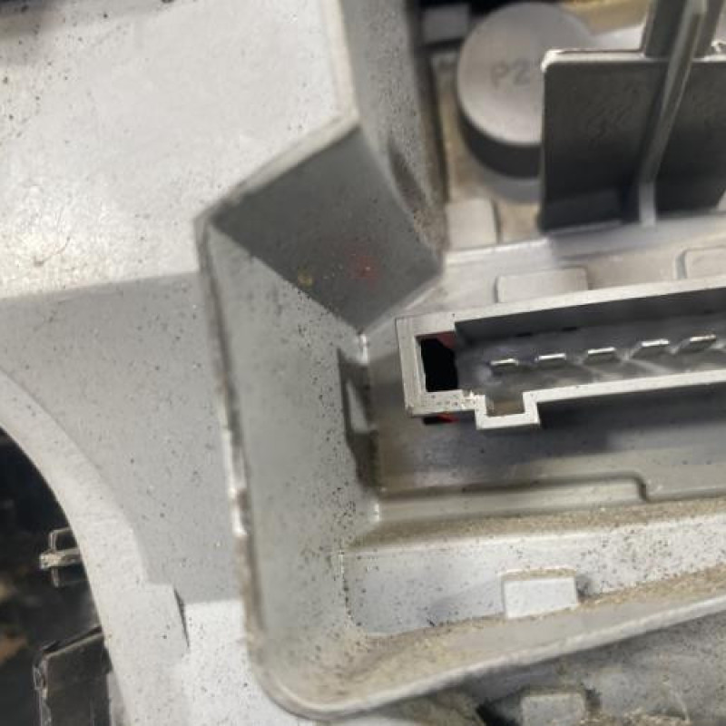 Feu arriere principal droit (feux) VOLKSWAGEN FOX Photo n°5