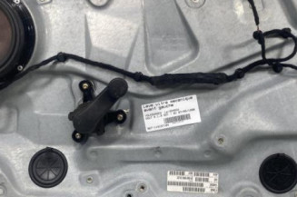 Leve vitre mecanique avant gauche VOLKSWAGEN GOLF 4 Photo n°1