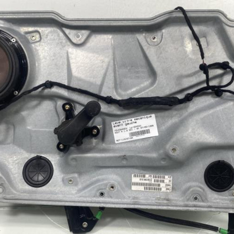 Leve vitre mecanique avant gauche VOLKSWAGEN GOLF 4 Photo n°1