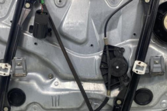 Leve vitre mecanique avant gauche VOLKSWAGEN GOLF 4