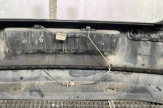 Pare choc arriere VOLKSWAGEN GOLF 4