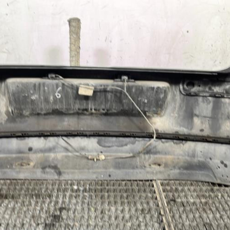 Pare choc arriere VOLKSWAGEN GOLF 4 Photo n°5