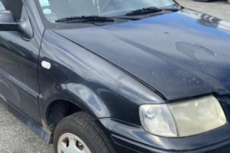 Pare choc arriere VOLKSWAGEN POLO 3