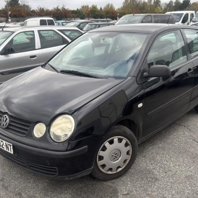 Feu arriere principal droit (feux) VOLKSWAGEN POLO 4 Photo n°4