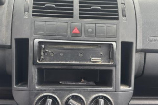 Feu arriere principal gauche (feux) VOLKSWAGEN POLO 4