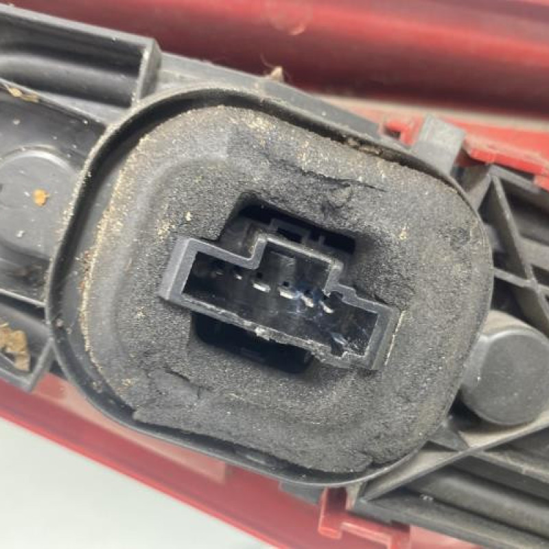 Feu arriere principal droit (feux) CITROEN C3 1 Photo n°4