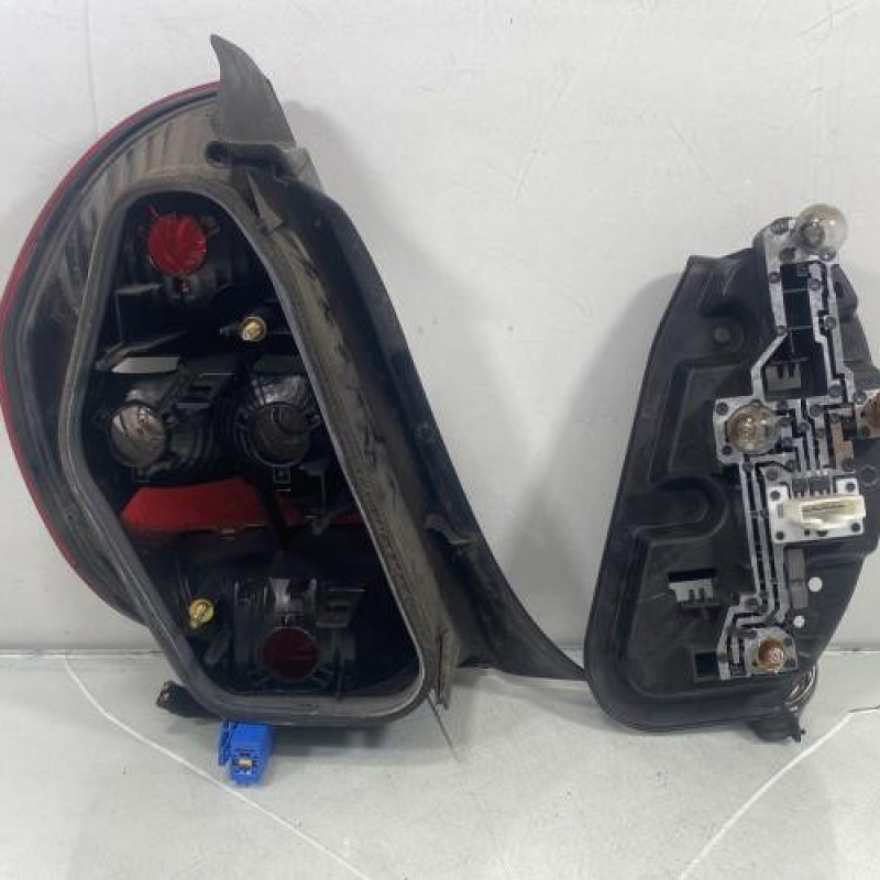 Feu arriere principal droit (feux) CITROEN C5 1 Photo n°3