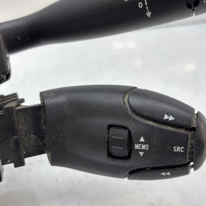 Com (Bloc Contacteur Tournant+Commodo Essuie Glace+Commodo Phare) CITROEN BERLINGO 1 Photo n°6