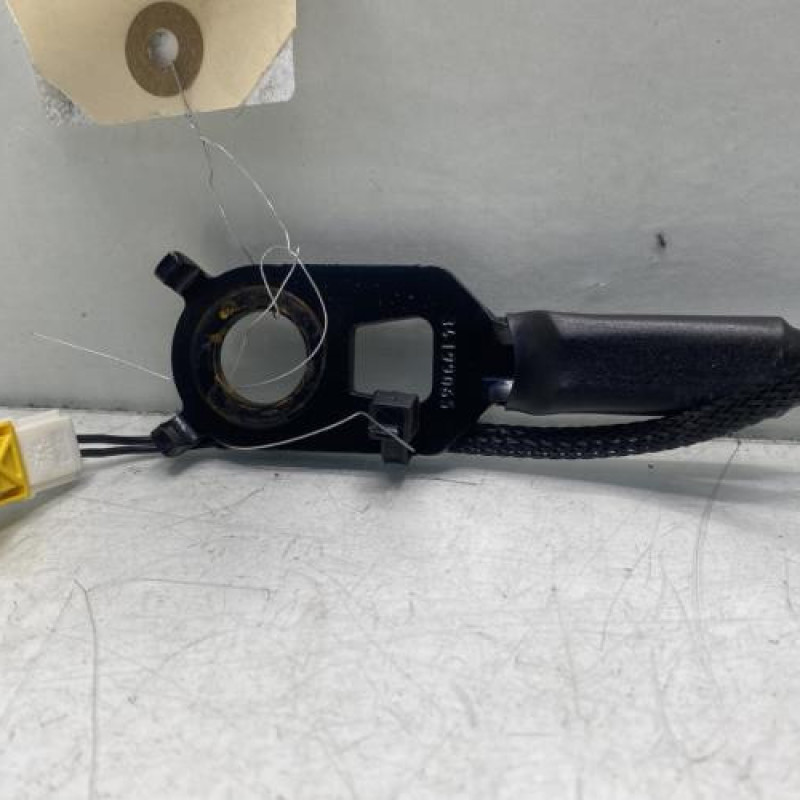 Attache ceinture avant gauche CITROEN C5 AIRCROSS Photo n°2