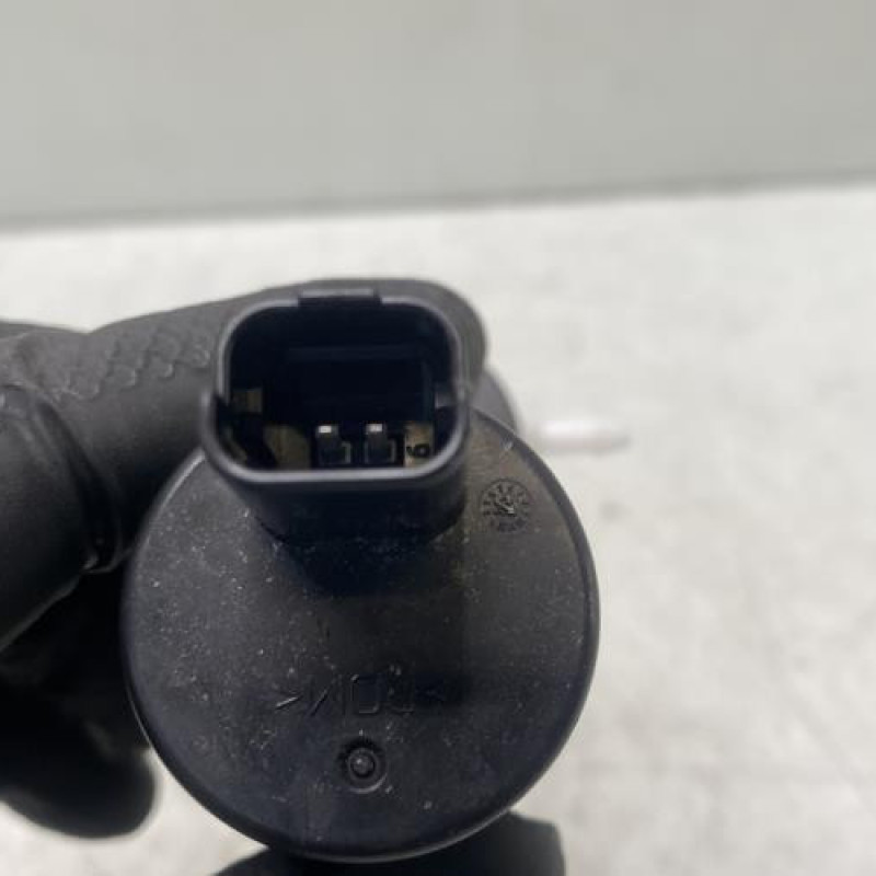 Pompe lave glace avant CITROEN C5 AIRCROSS Photo n°4