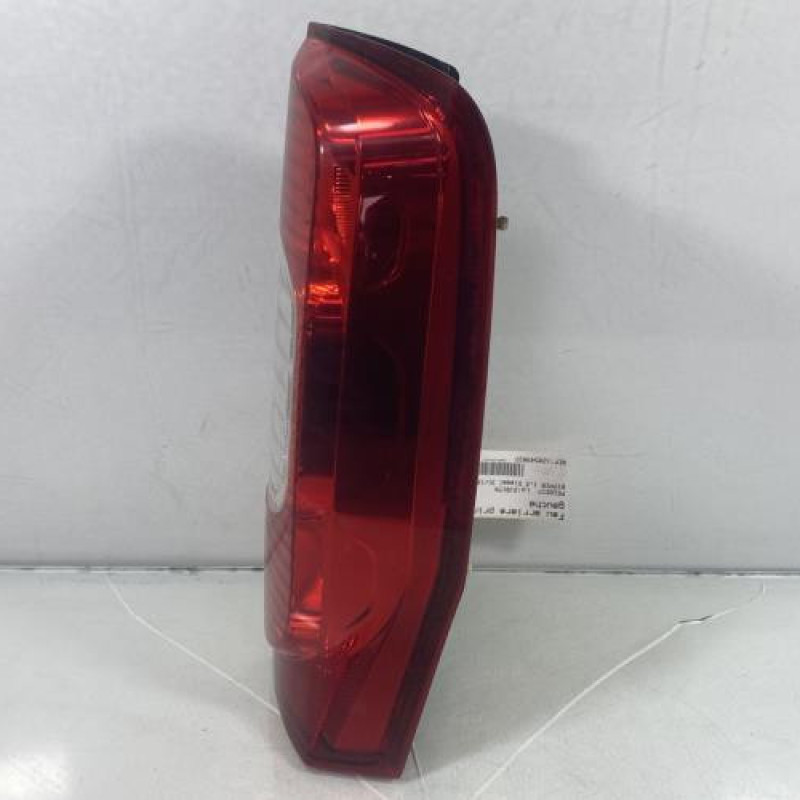 Feu arriere principal gauche (feux) PEUGEOT BIPPER Photo n°2