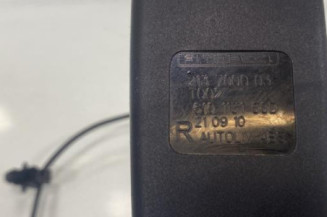 Attache ceinture avant droit PEUGEOT BIPPER