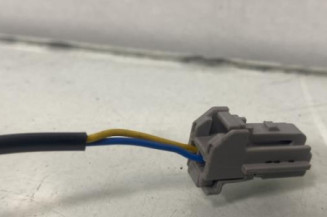 Attache ceinture avant droit PEUGEOT BIPPER