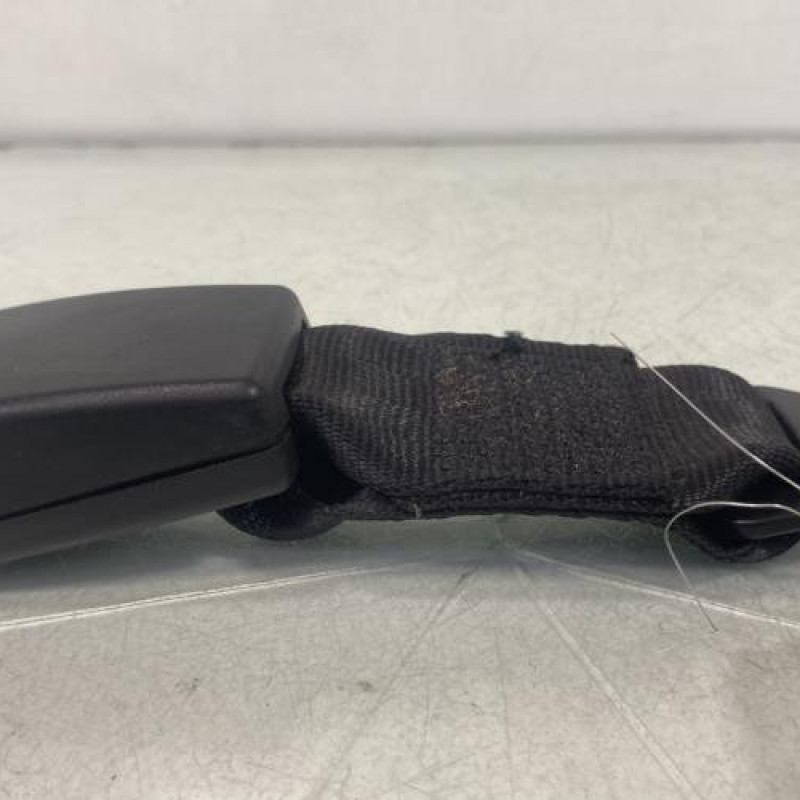 Attache ceinture arriere gauche PEUGEOT BIPPER Photo n°2