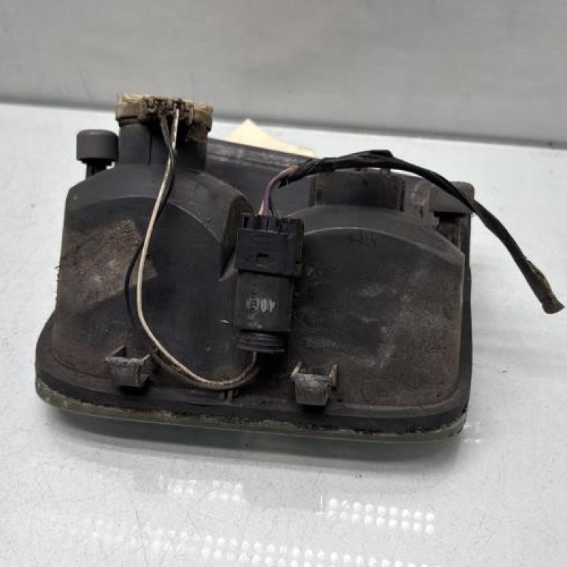 Feu de recul droit RENAULT TRAFIC 2 Photo n°3