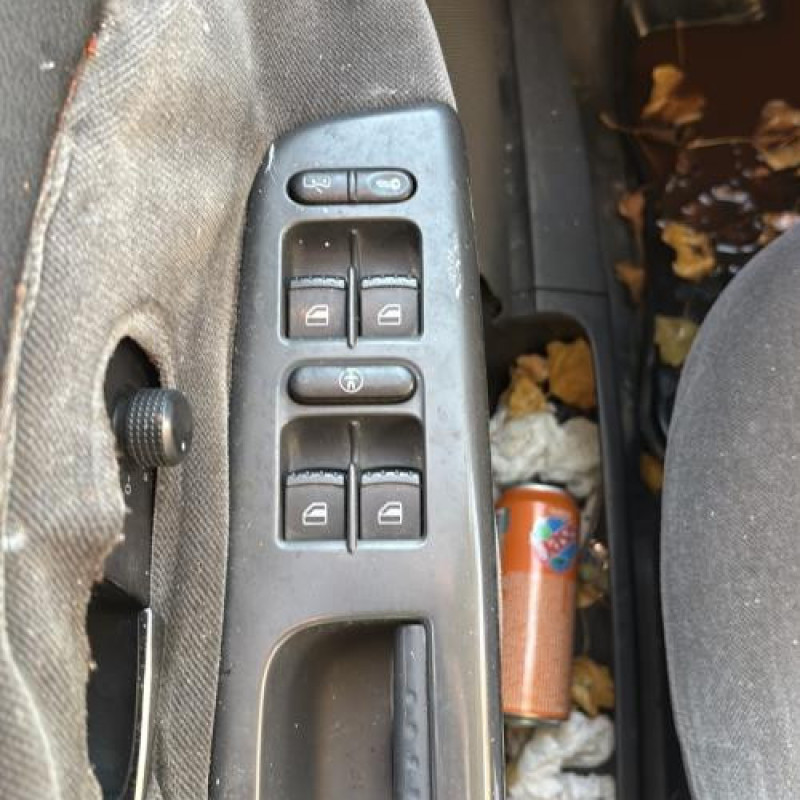 Feu arriere principal droit (feux) FORD GALAXY 1 Photo n°12