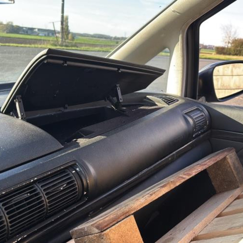 Feu arriere principal droit (feux) FORD GALAXY 1 Photo n°19