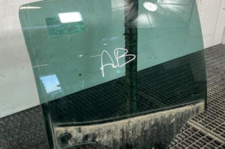 Vitre arriere droit RENAULT MEGANE 4