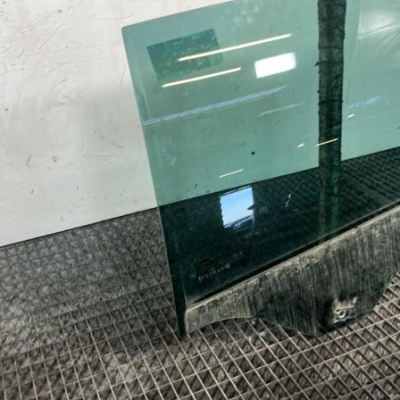 Vitre arriere gauche RENAULT MEGANE 4