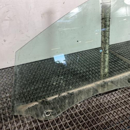 Vitre avant gauche RENAULT MEGANE 4