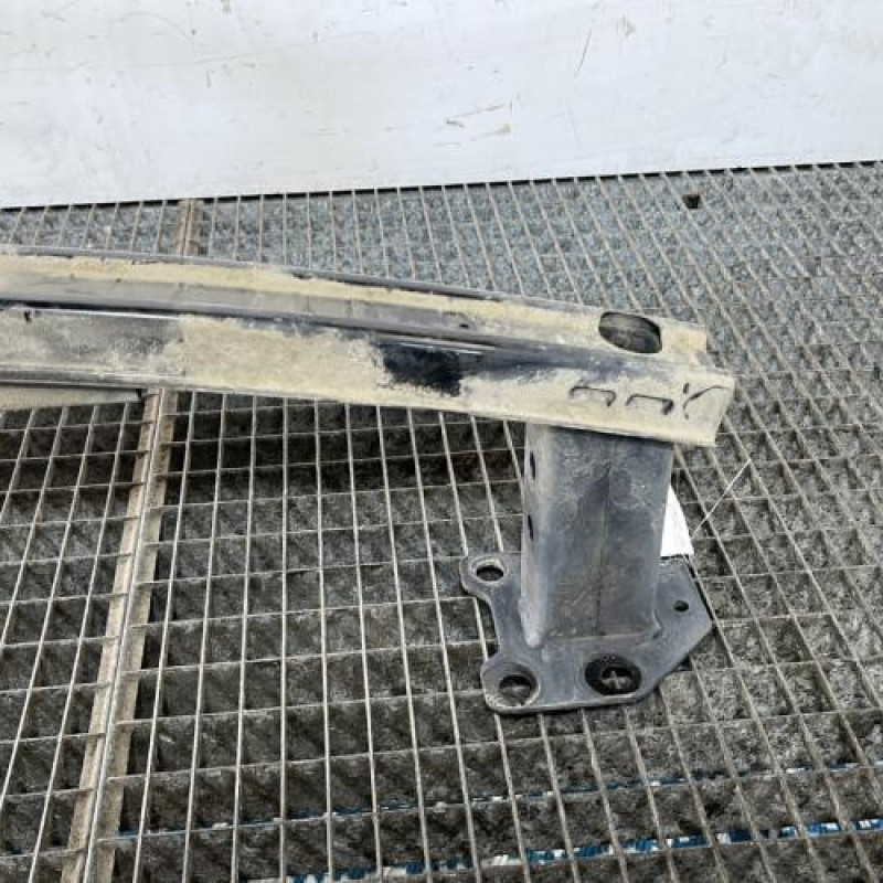 Renfort pare choc arriere (traverse) RENAULT MEGANE 4 Photo n°3