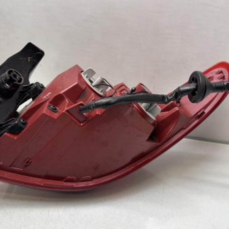 Feu arriere principal gauche (feux) KIA STONIC Photo n°4