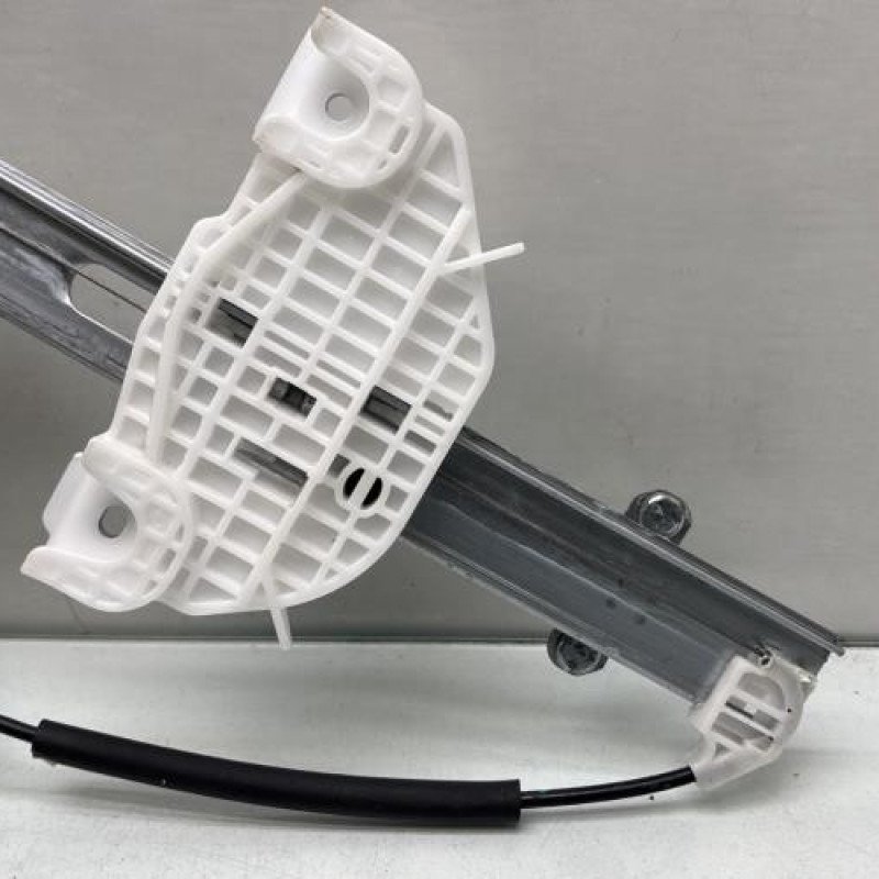 Leve vitre electrique arriere gauche KIA STONIC Photo n°3