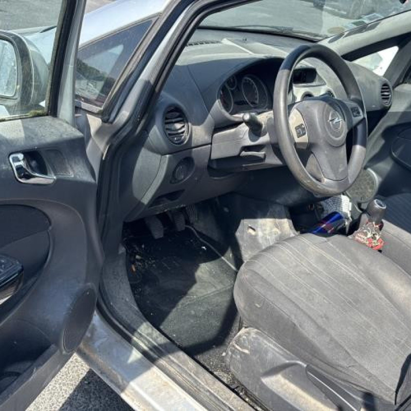 Malle/Hayon arriere OPEL CORSA D Photo n°16