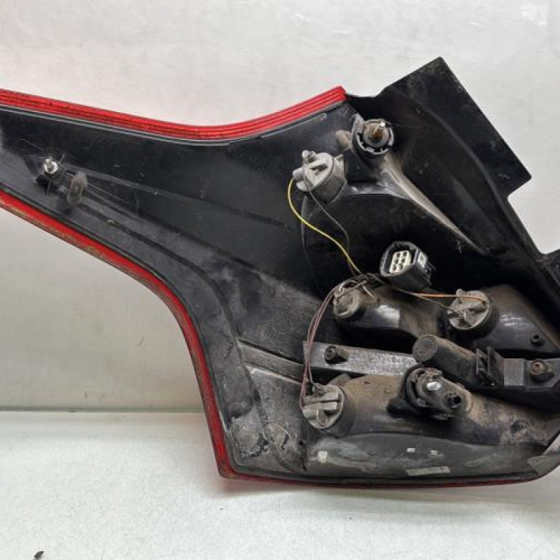 Feu arriere principal droit (feux) FORD FOCUS 3 Photo n°2