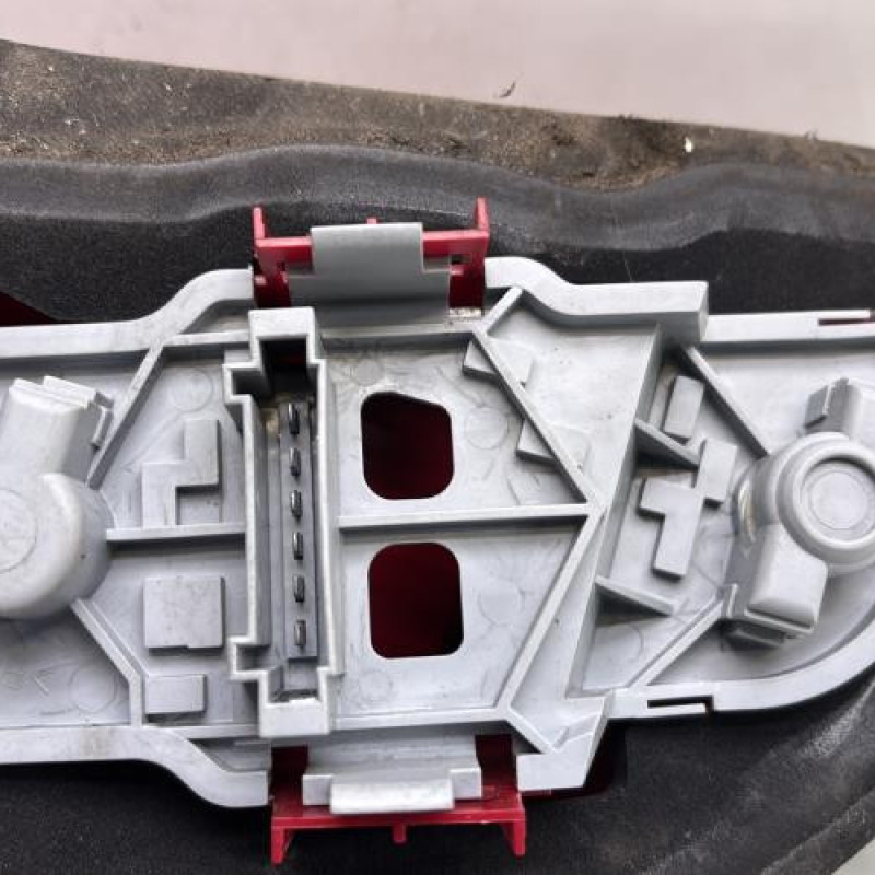 Feu arriere principal droit (feux) MERCEDES CLASSE A 169 Photo n°3