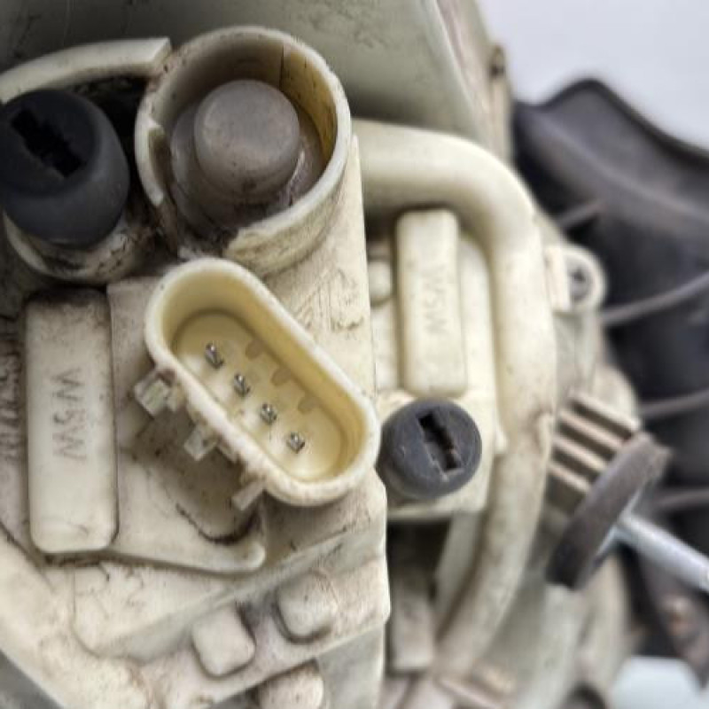 Feu arriere principal droit (feux) OPEL ASTRA J Photo n°3