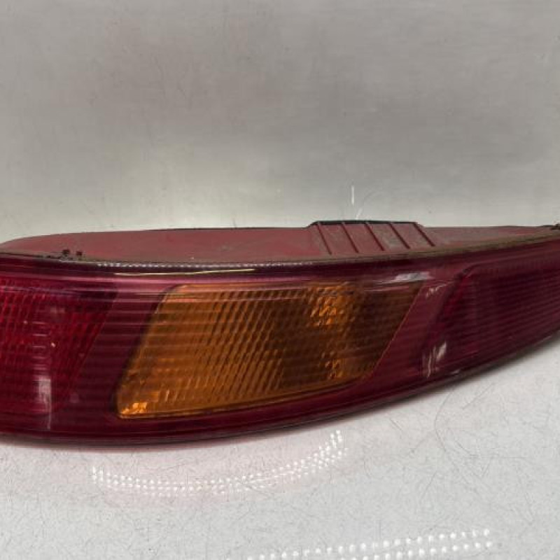 Feu arriere principal droit (feux) ALFA ROMEO GT Photo n°1