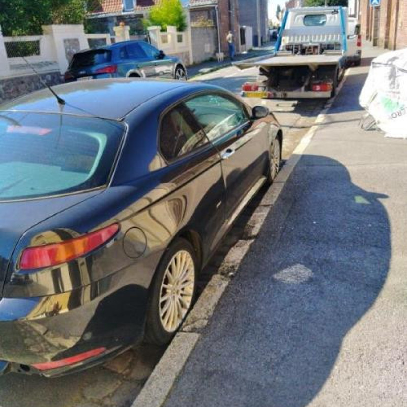 Feu arriere principal droit (feux) ALFA ROMEO GT Photo n°7