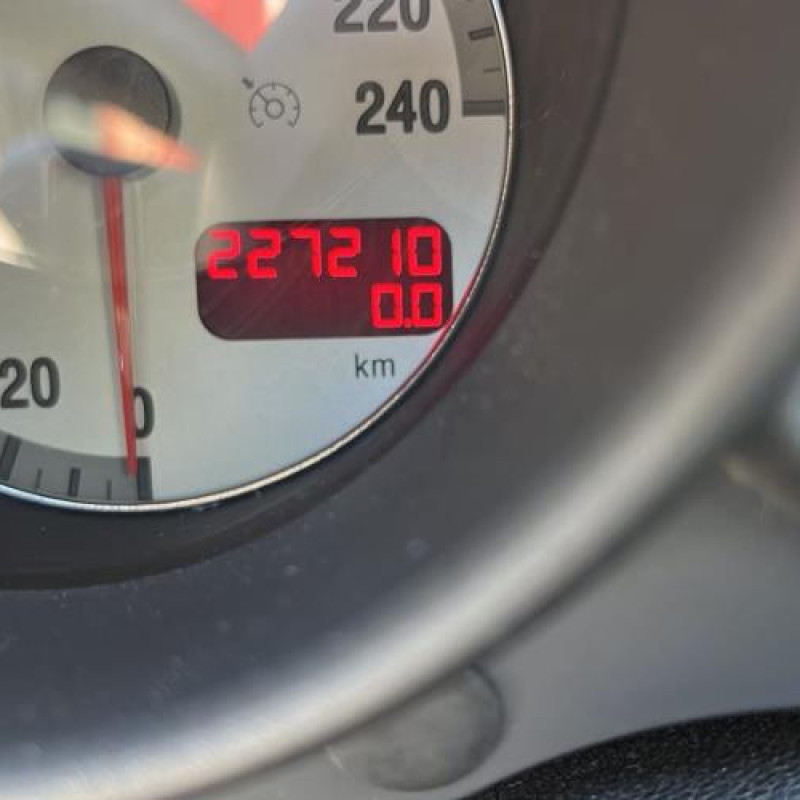 Feu arriere principal droit (feux) ALFA ROMEO GT Photo n°9