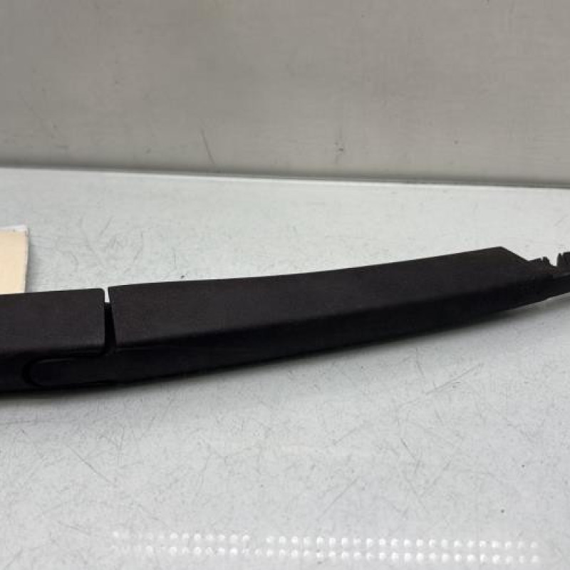 Bras essuie glace arriere CITROEN C2 Photo n°1