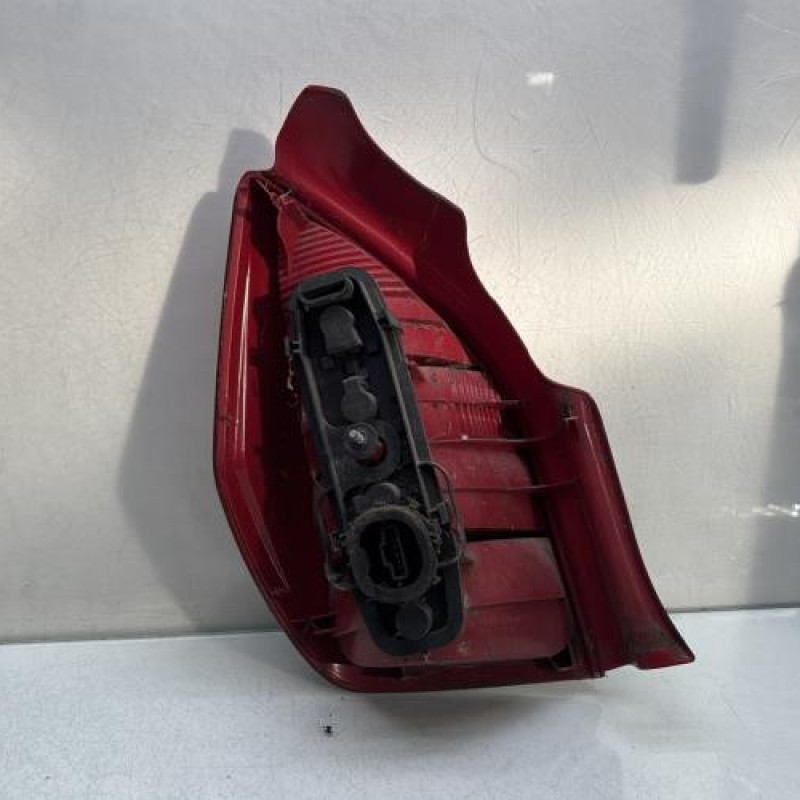 Feu arriere principal droit (feux) CITROEN C2 Photo n°2