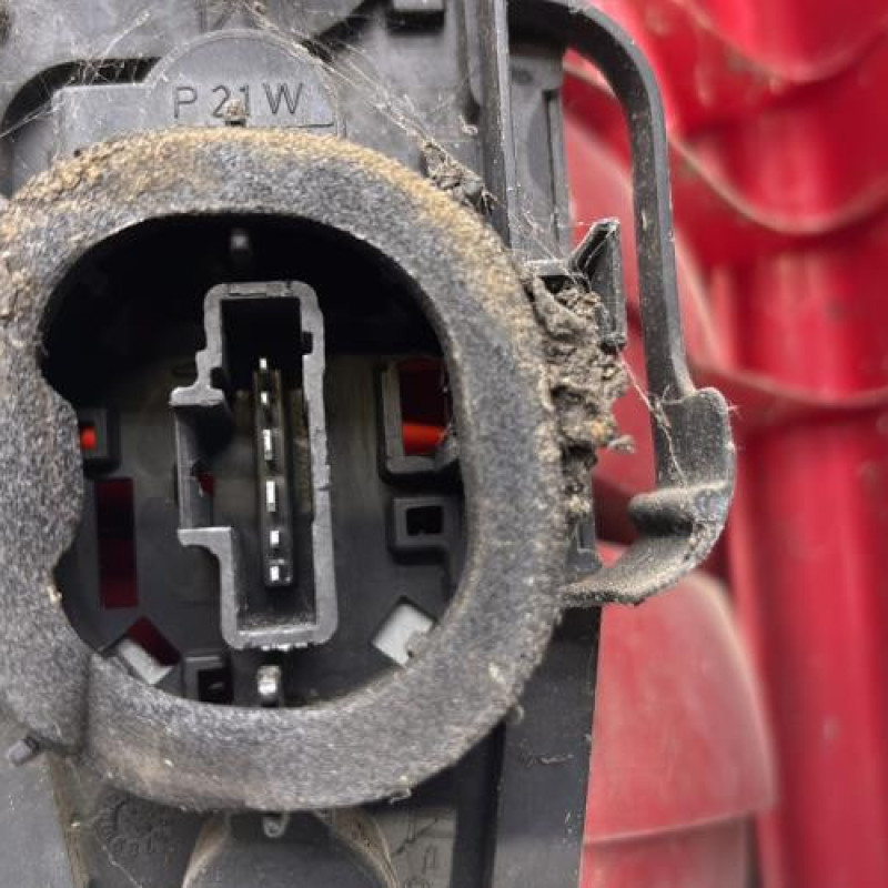 Feu arriere principal droit (feux) CITROEN C2 Photo n°3