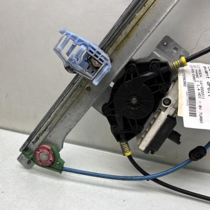 Leve vitre electrique avant droit CITROEN C2 Photo n°4