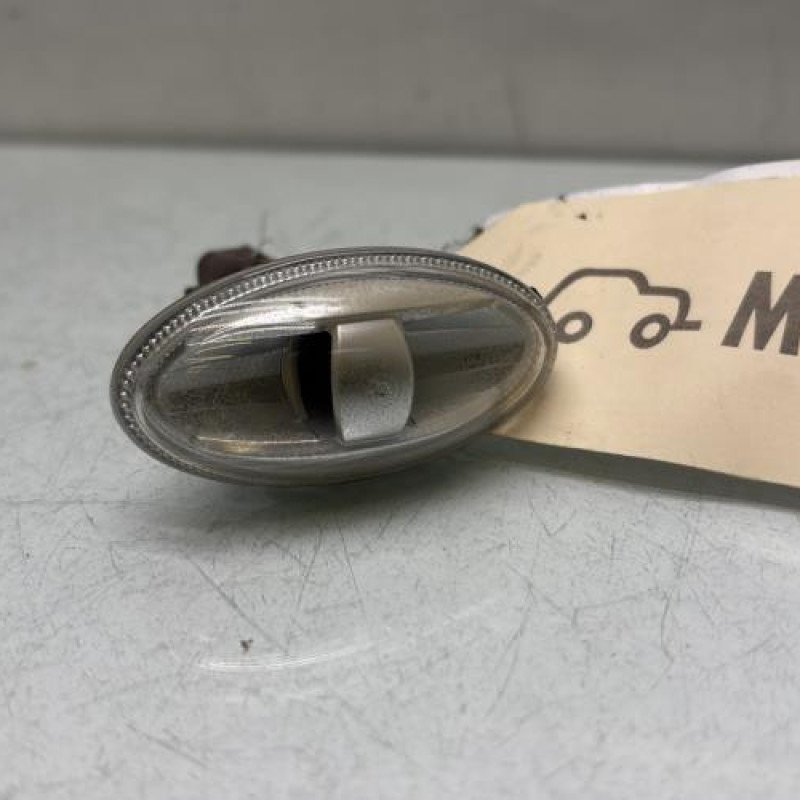 Repetiteur clignotant avant gauche (Feux) PEUGEOT 206 Photo n°1