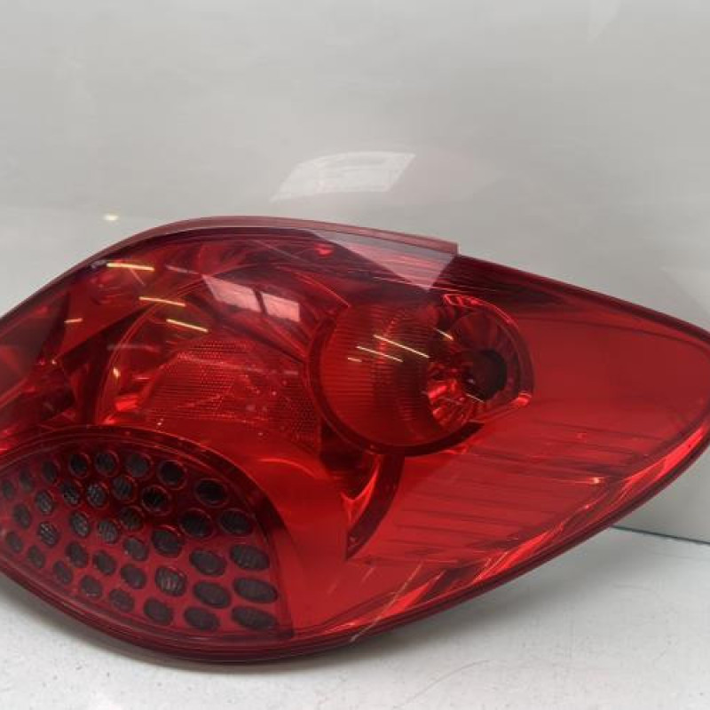 Feu arriere principal droit (feux) PEUGEOT 207 Photo n°2