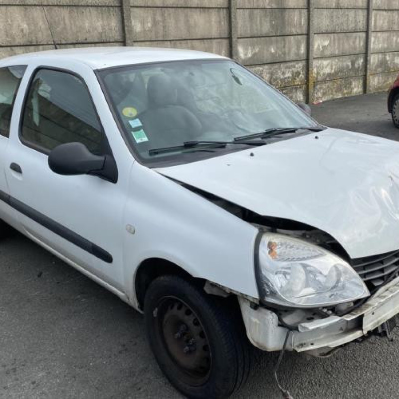 Aile avant droit RENAULT CLIO 2 CAMPUS Photo n°5