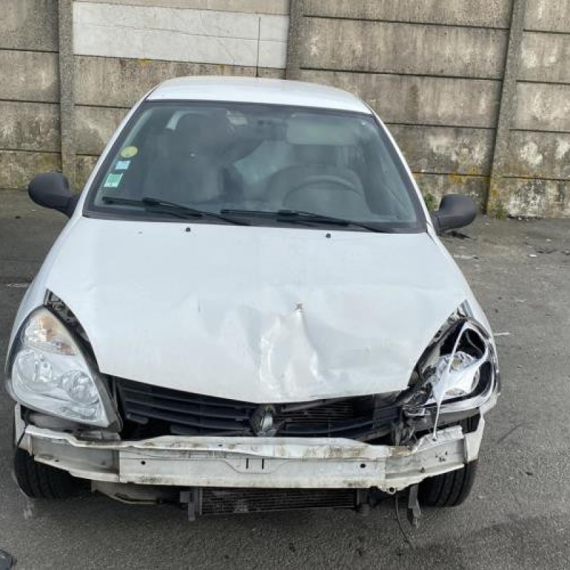 Aile avant droit RENAULT CLIO 2 CAMPUS Photo n°6